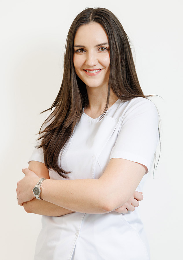 Dr. Oana Emilia Olariu